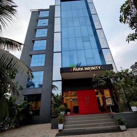 The Park Infinity Hotel Surat Luaran gambar