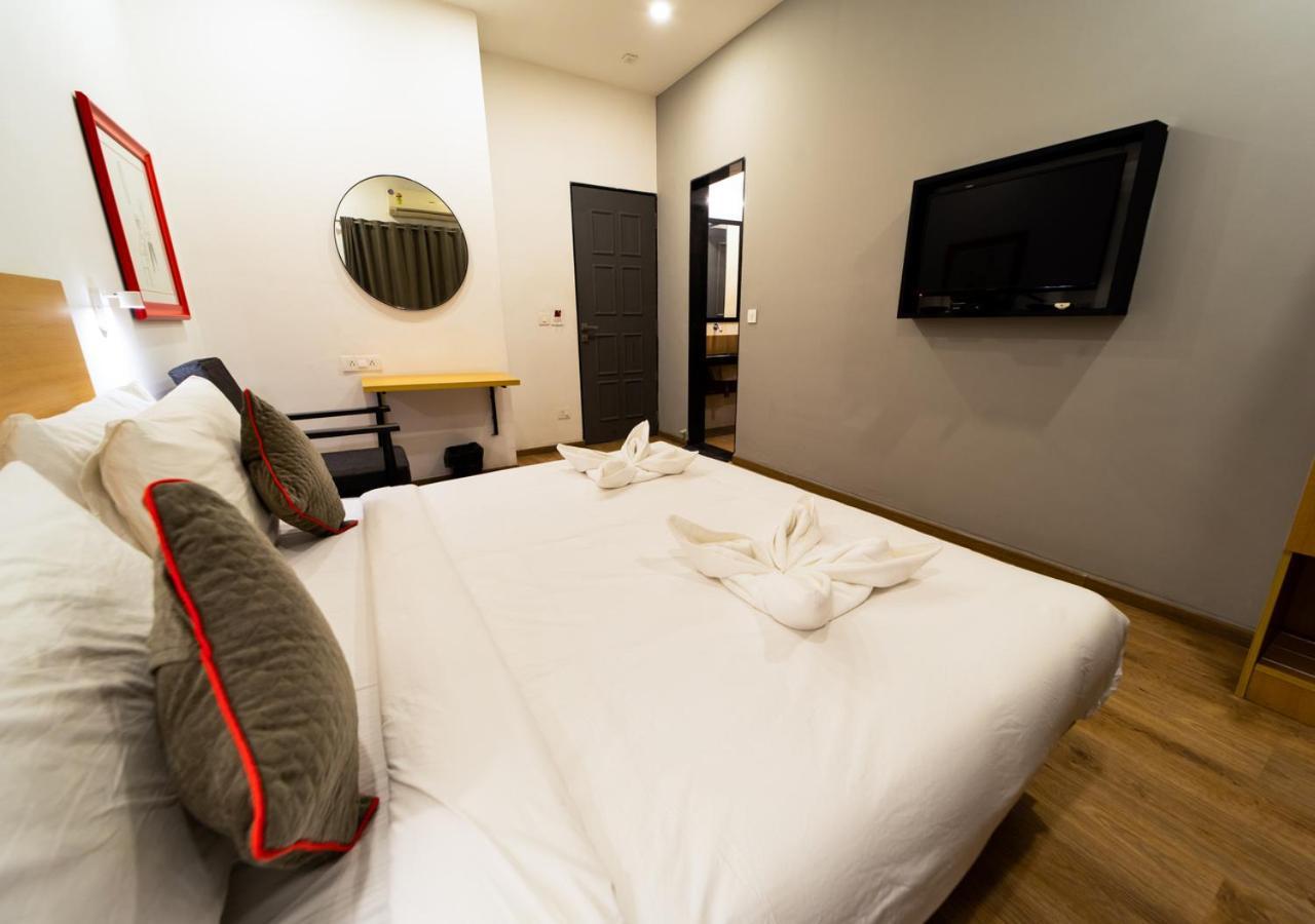 The Park Infinity Hotel Surat Luaran gambar