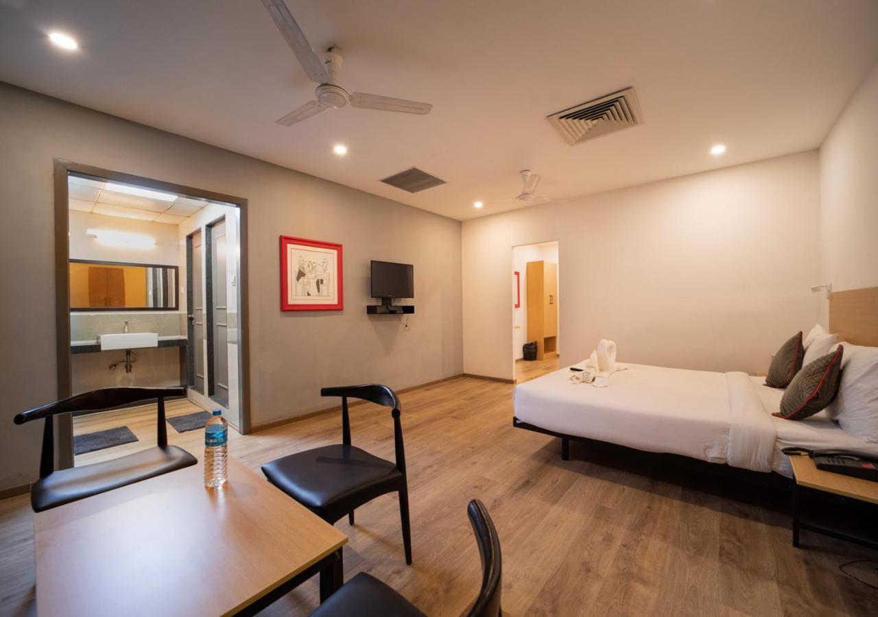 The Park Infinity Hotel Surat Luaran gambar